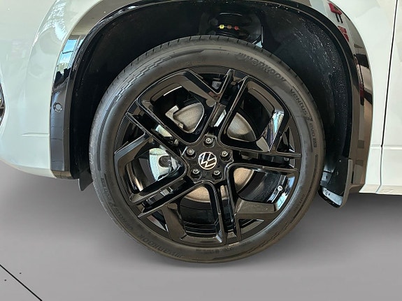 Volkswagen Tayron 13 of 18