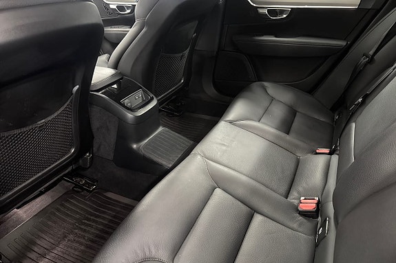 Volvo V90 12 of 23