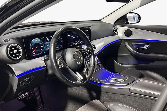 Mercedes-Benz E220 d 4 of 5