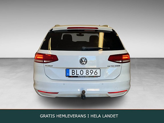Volkswagen Passat 3 of 5