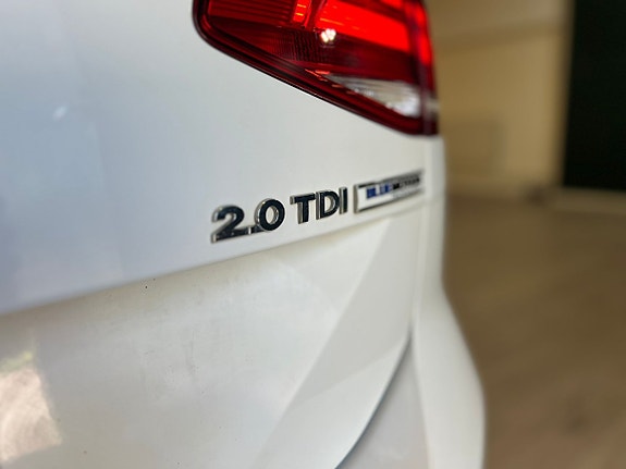 Volkswagen Passat 21 of 21