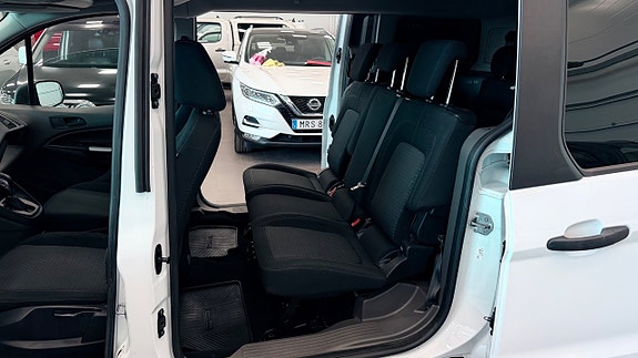 Ford Connect Tourneo 12 of 20