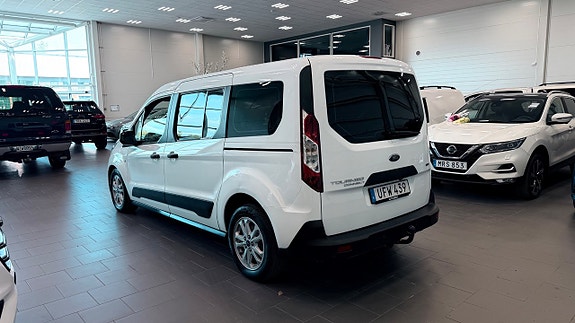 Ford Connect Tourneo 4 of 5