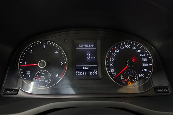 Volkswagen Caddy Maxi 11 of 21