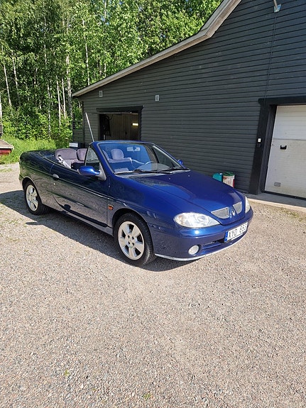 Renault Megane I 11 of 13