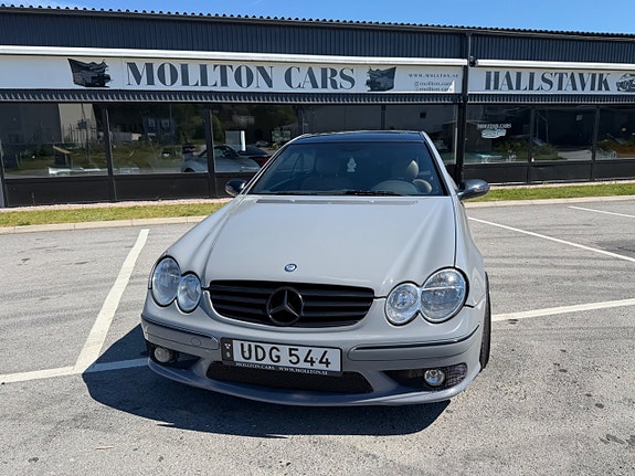Mercedes-Benz C270 2 of 19