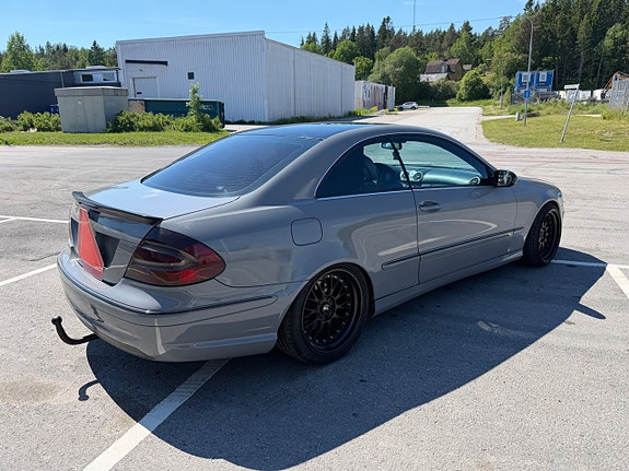 Mercedes-Benz C270 5 of 19
