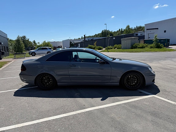 Mercedes-Benz C270 4 of 19