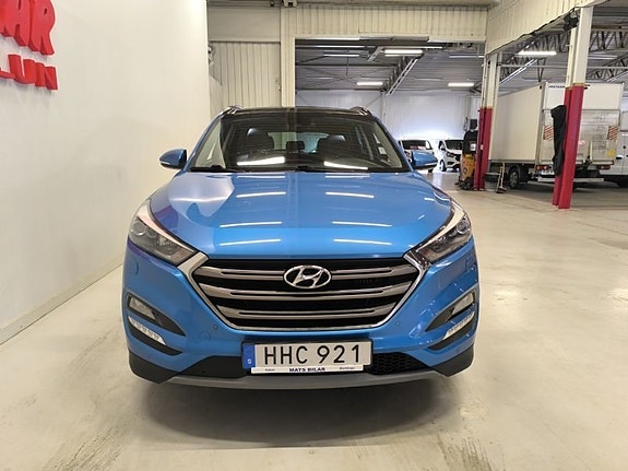 Hyundai Tucson 2 of 10