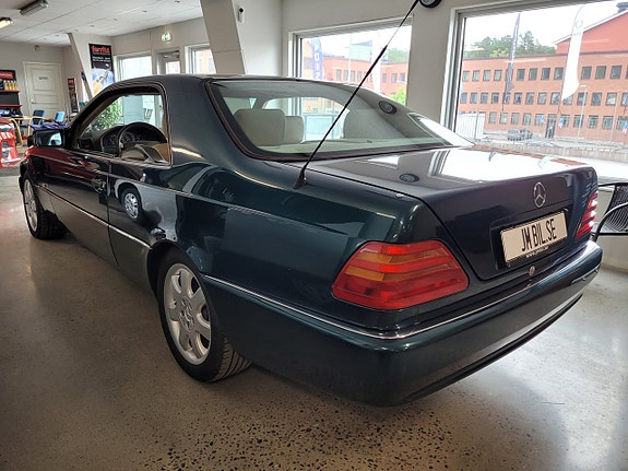 Mercedes-Benz S500 6 of 17