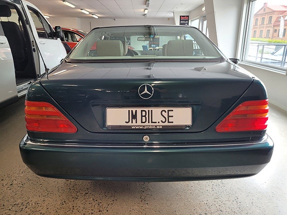 Mercedes-Benz S500 5 of 17