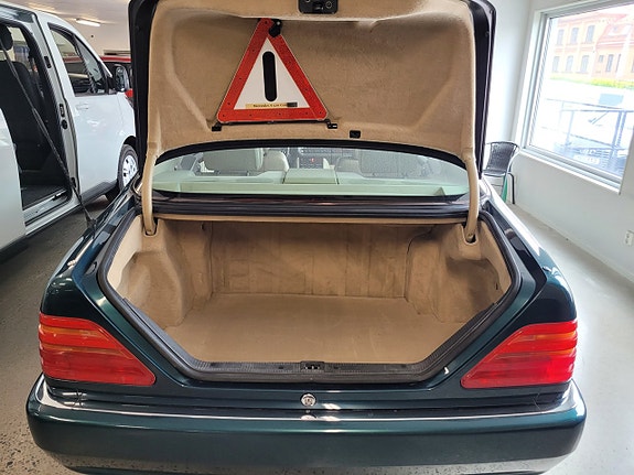 Mercedes-Benz S500 15 of 17