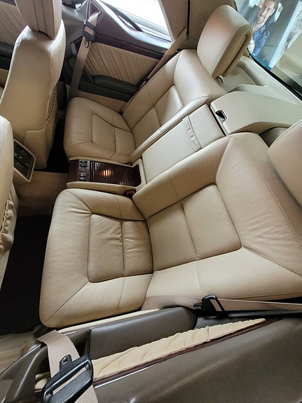 Mercedes-Benz S500 9 of 17