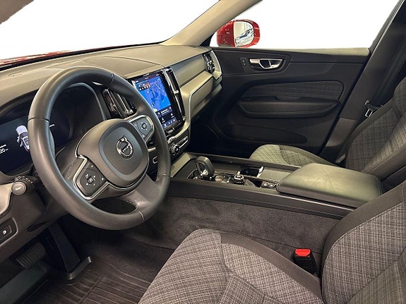 Volvo XC60 5 of 14