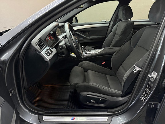 BMW 520d 9 of 17