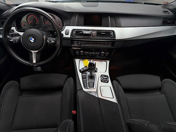 BMW 520d 11 of 17