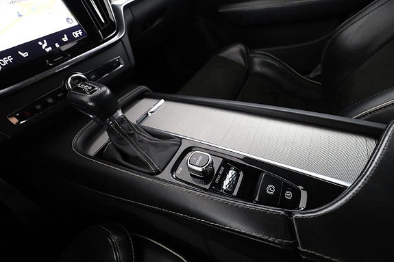 Volvo V90 27 of 30