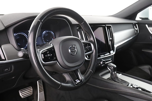 Volvo V90 12 of 30