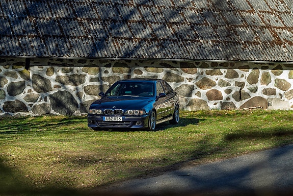 BMW 540i 2 of 5
