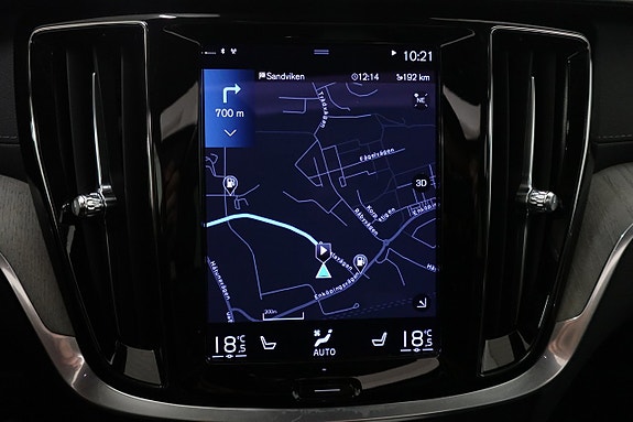Volvo V60 Cross Country 9 of 30