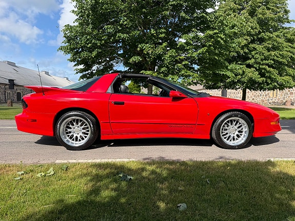 Pontiac Trans Am 5 of 24