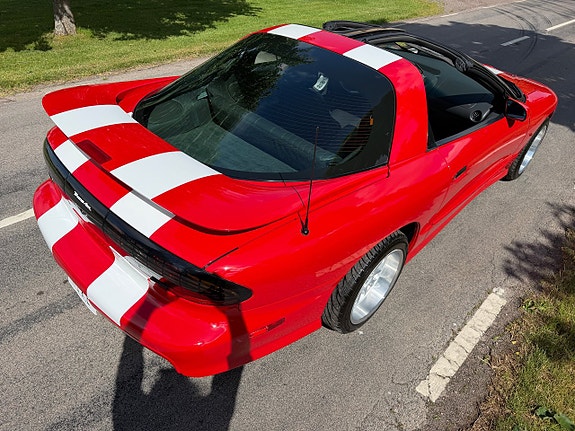 Pontiac Trans Am 10 of 24