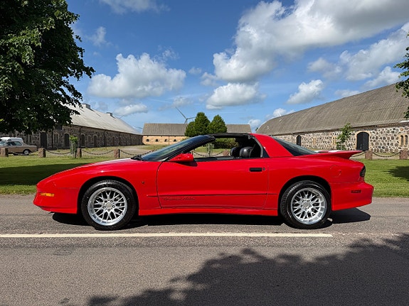 Pontiac Trans Am 6 of 24