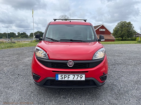 Fiat Doblo 2 of 24
