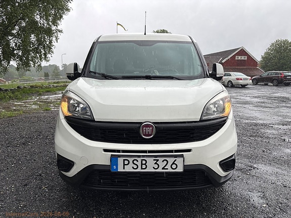 Fiat Doblo 2 of 5