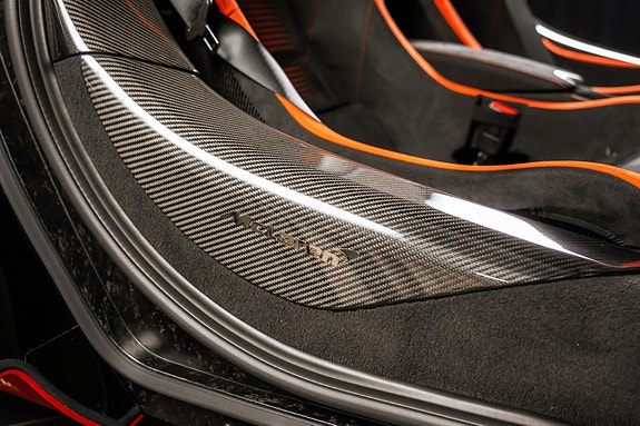 McLaren 750S 16 of 16