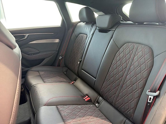 Audi A6 23 of 27