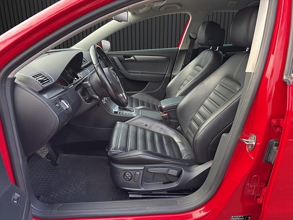 Volkswagen Passat 10 of 20