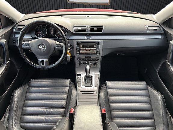 Volkswagen Passat 11 of 20