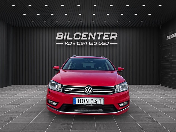 Volkswagen Passat 2 of 5