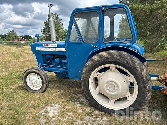 Traktor FORD DEXTA 2000 4 of 6
