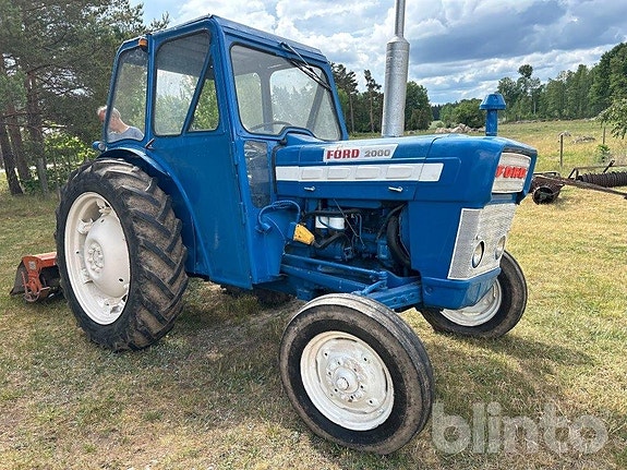 Traktor FORD DEXTA 2000 2 of 6