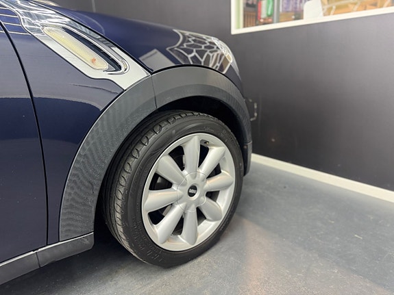 MINI Countryman Cooper D 13 of 14