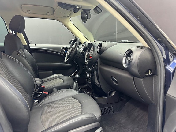MINI Countryman Cooper D 12 of 14