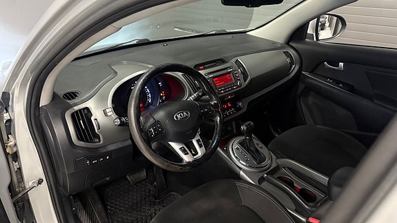 Kia Sportage 12 of 30