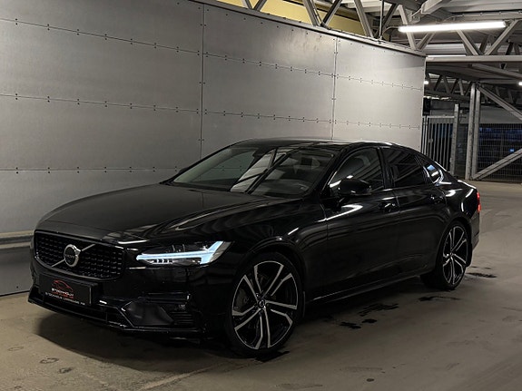Volvo S90 2 of 5