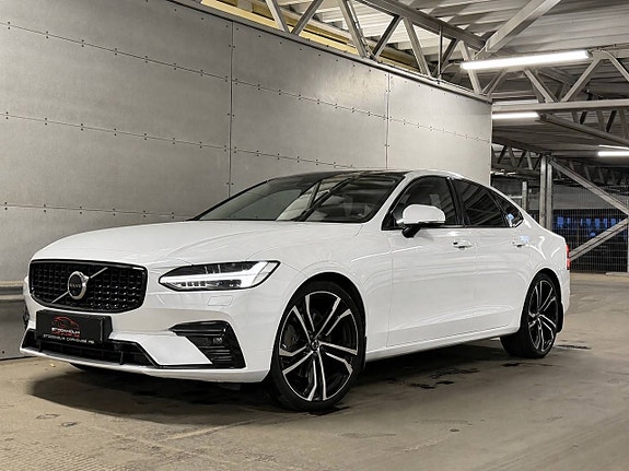 Volvo S90 4 of 5