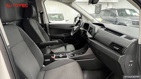 Volkswagen Caddy Maxi 17 of 18