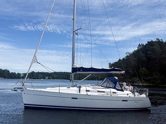Beneteau Oceanis 343 | 2008 2 of 5