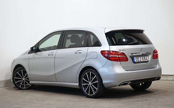 Mercedes-Benz B180 d 3 of 5