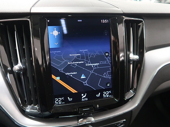 Volvo XC60 24 of 30