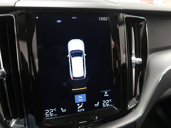 Volvo XC60 30 of 30