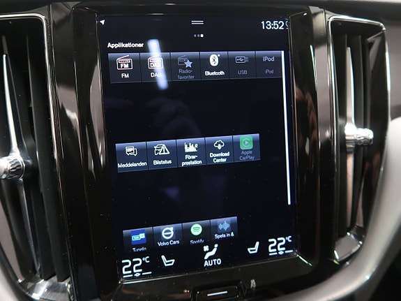 Volvo XC60 27 of 30