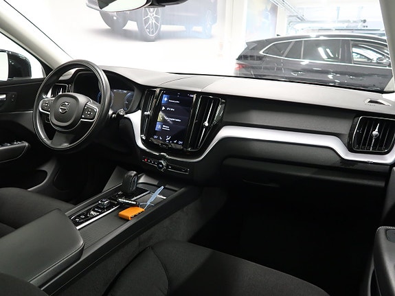 Volvo XC60 20 of 30