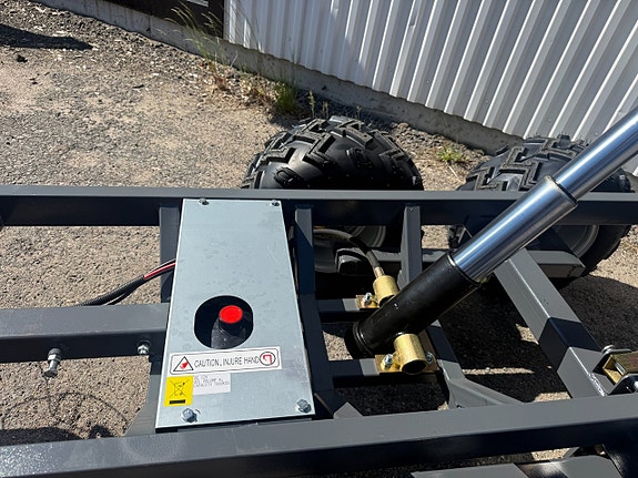 -- Tippvagn ATV 1420 kg / Elhydraulisk tipp 13 of 14