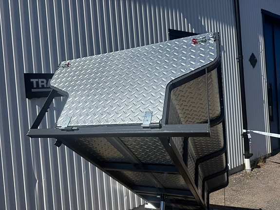 -- Tippvagn ATV 1420 kg / Elhydraulisk tipp 6 of 14